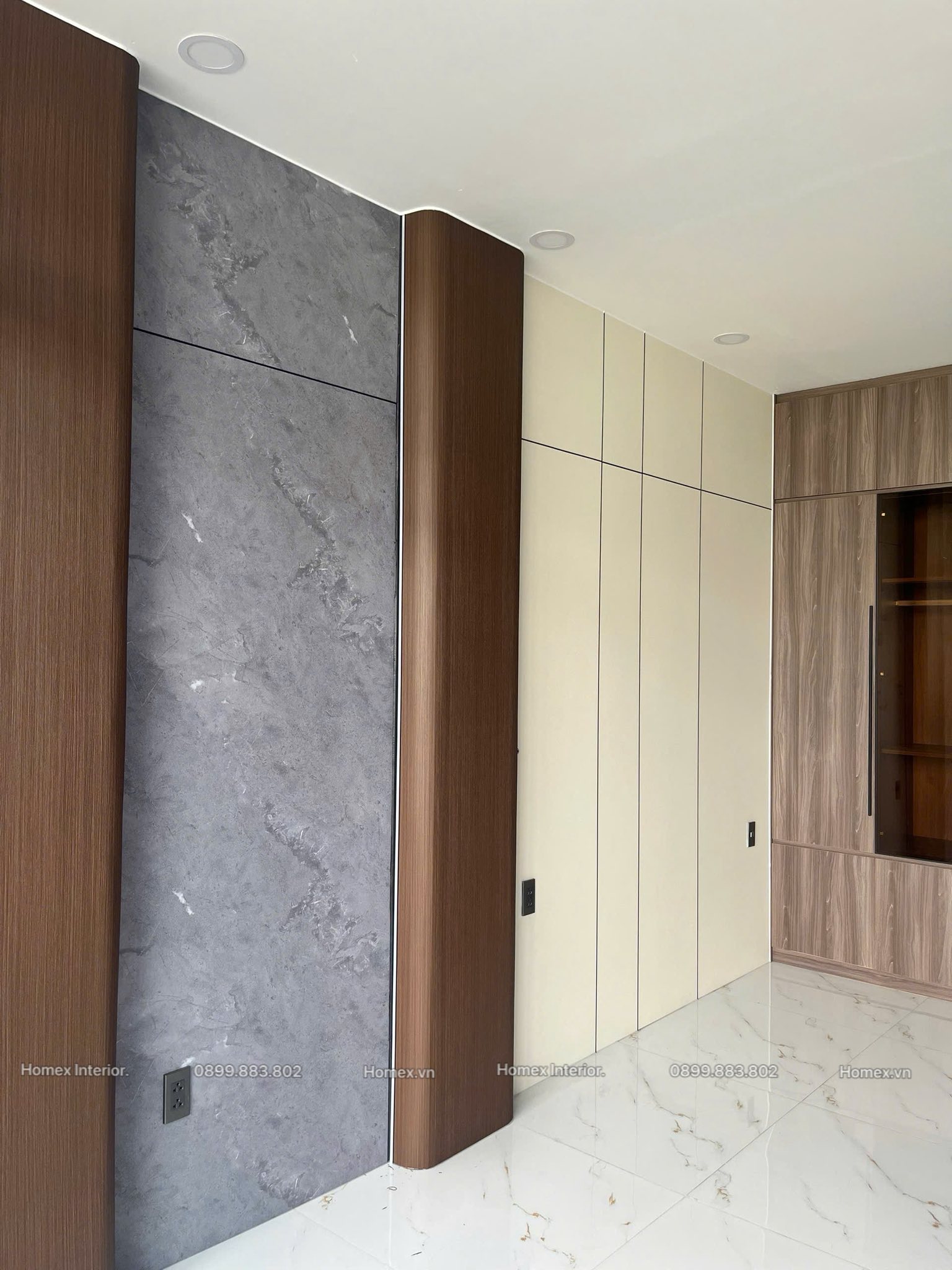 Khu thông tầng cầu thang sau khi hoàn thiện